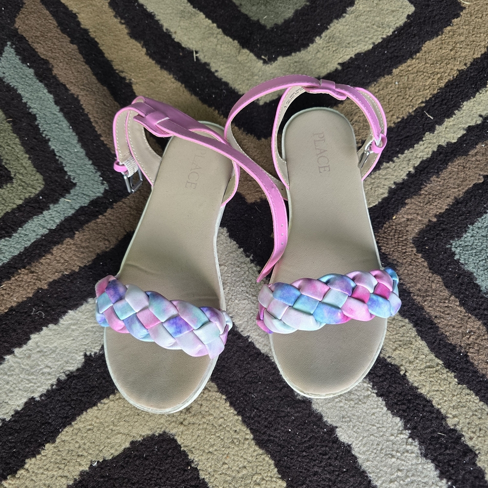 Place Kids Slippers with Pink and Blue Braided Design